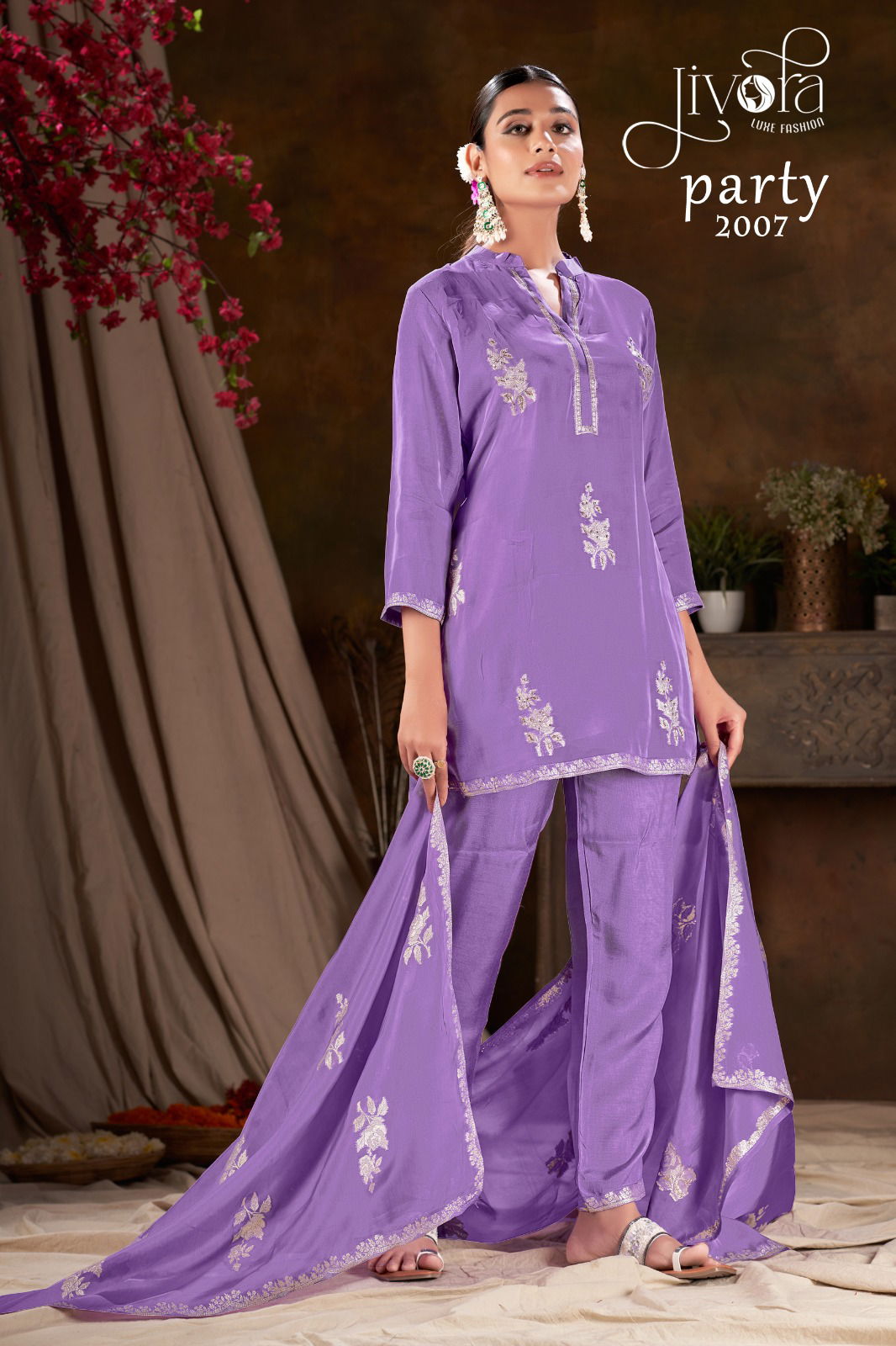 Jivora Party Exclusive Premium Readymade Suits Wholesale Market In Surat
